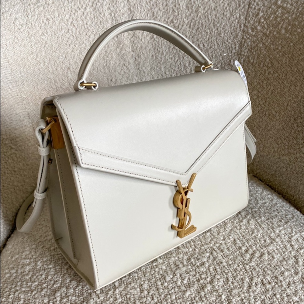 ❣️SOLD❣️Saint Laurent Medium Cassandra Bag - Picture 1 of 10